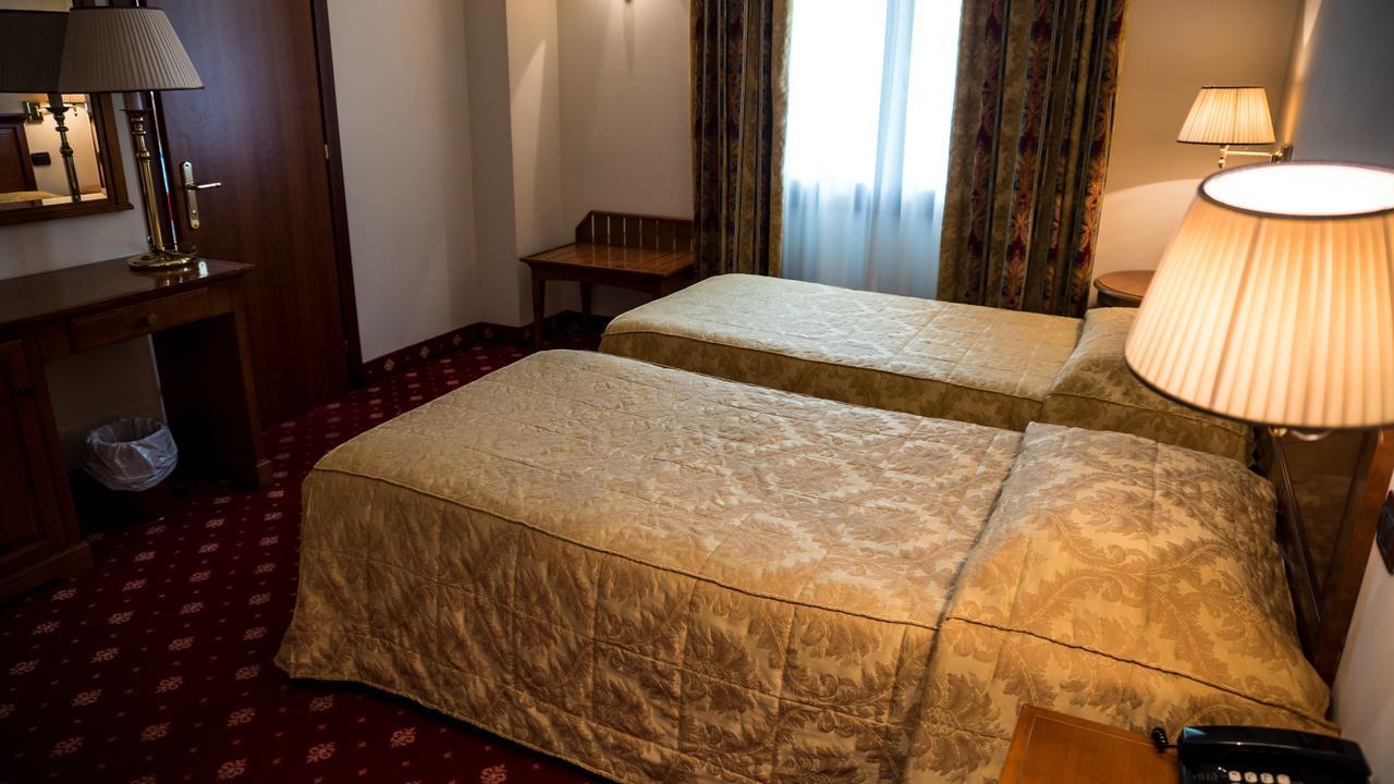 Albergo Ristorante Da Domenico Monte San Savino Zewnętrze zdjęcie